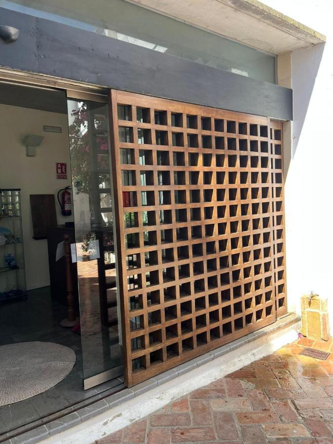 Clarisas Suites 卡莫纳 外观 照片