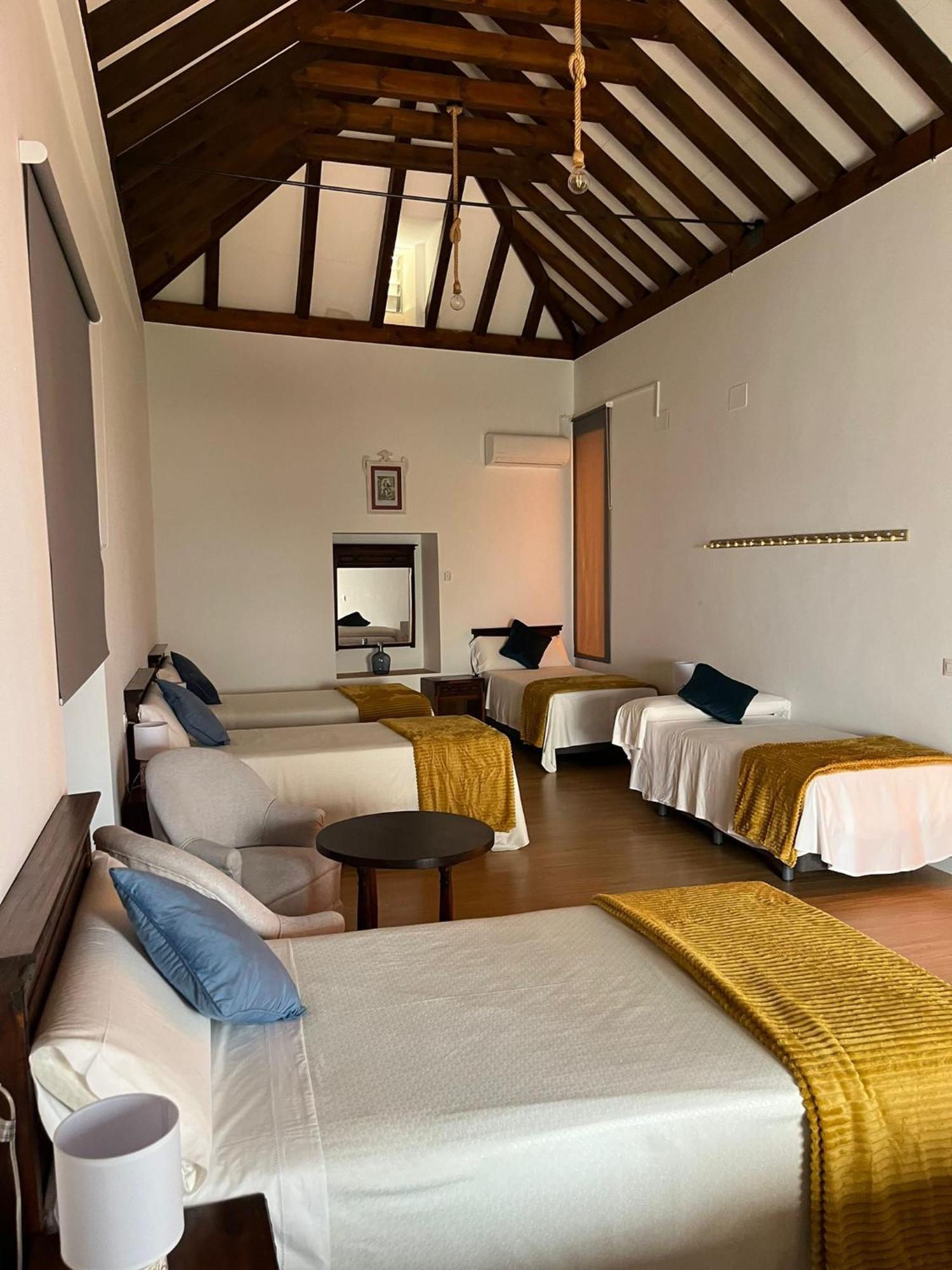 Clarisas Suites 卡莫纳 外观 照片