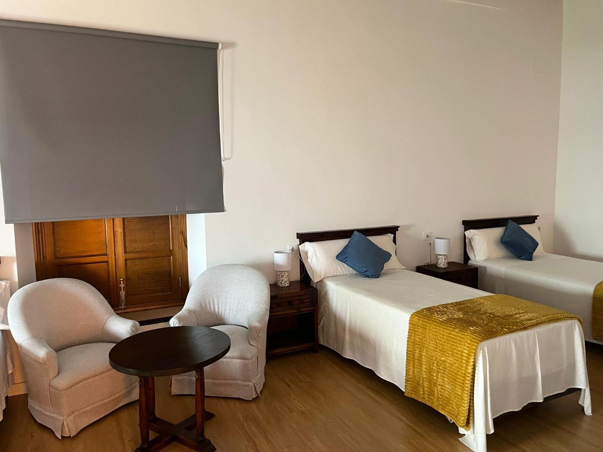 Clarisas Suites 卡莫纳 外观 照片